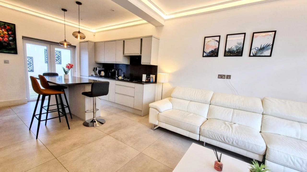 Willa Surbiton Luxury Garden House 19 Zewnętrze zdjęcie